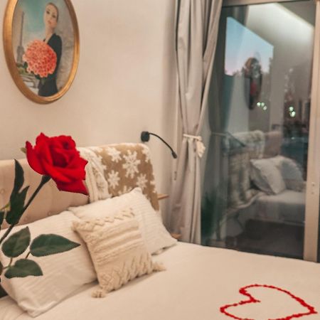 Bohemian Rhapsody Apartment Paphos Exterior foto