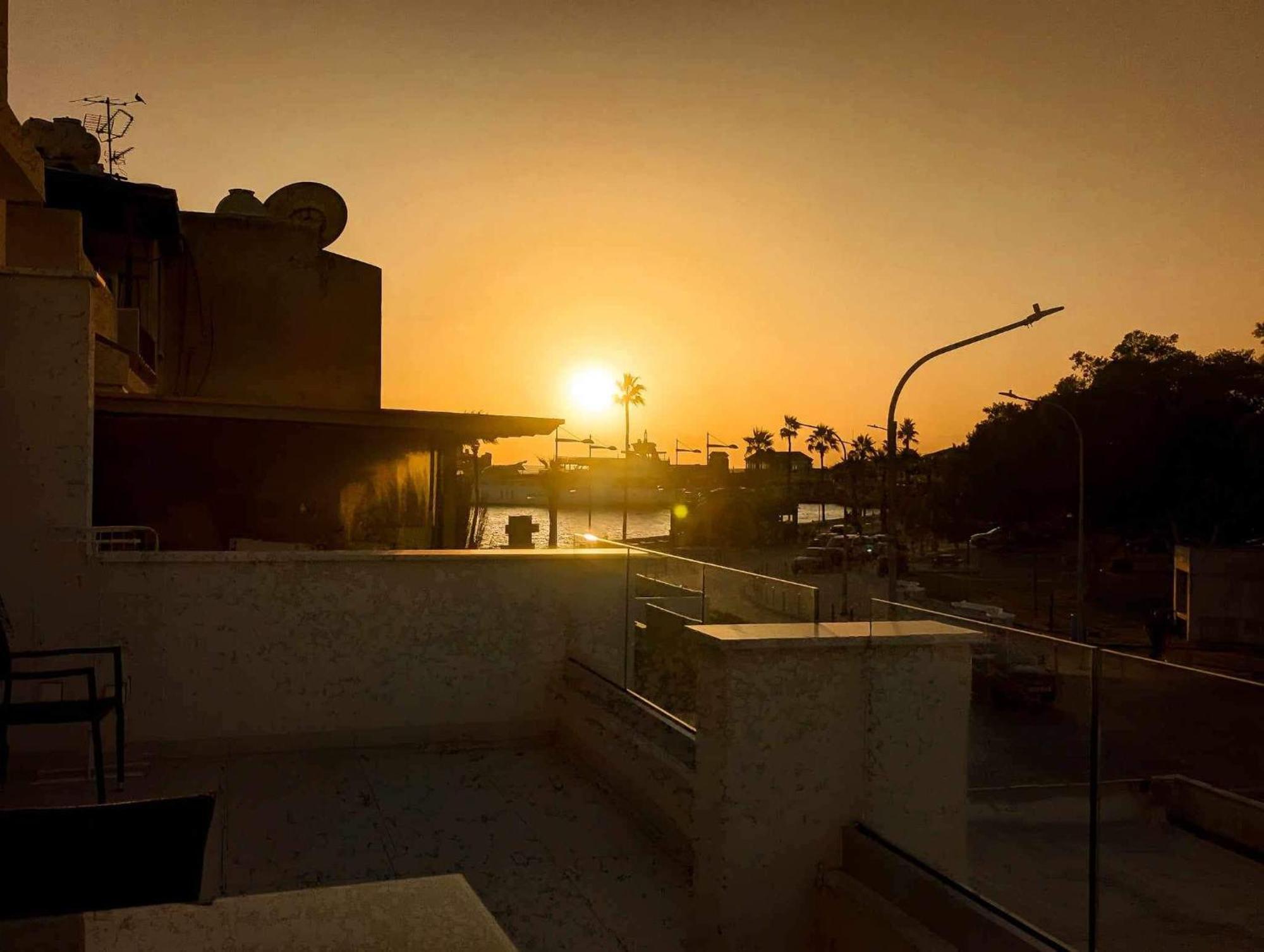 Bohemian Rhapsody Apartment Paphos Exterior foto